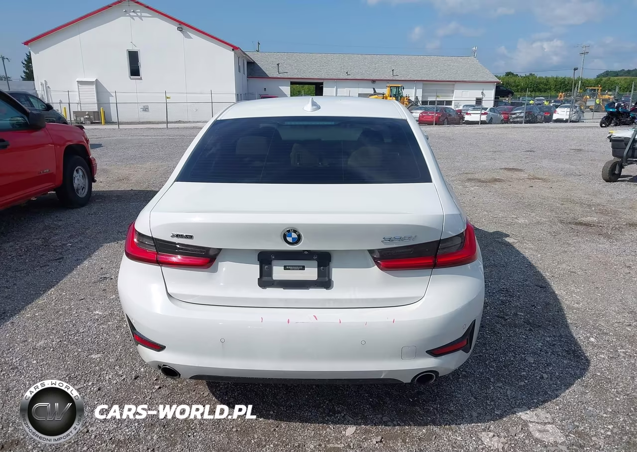 2020 BMW 330I xDrive VIN:3MW5R7J09L8B10359 - 16
