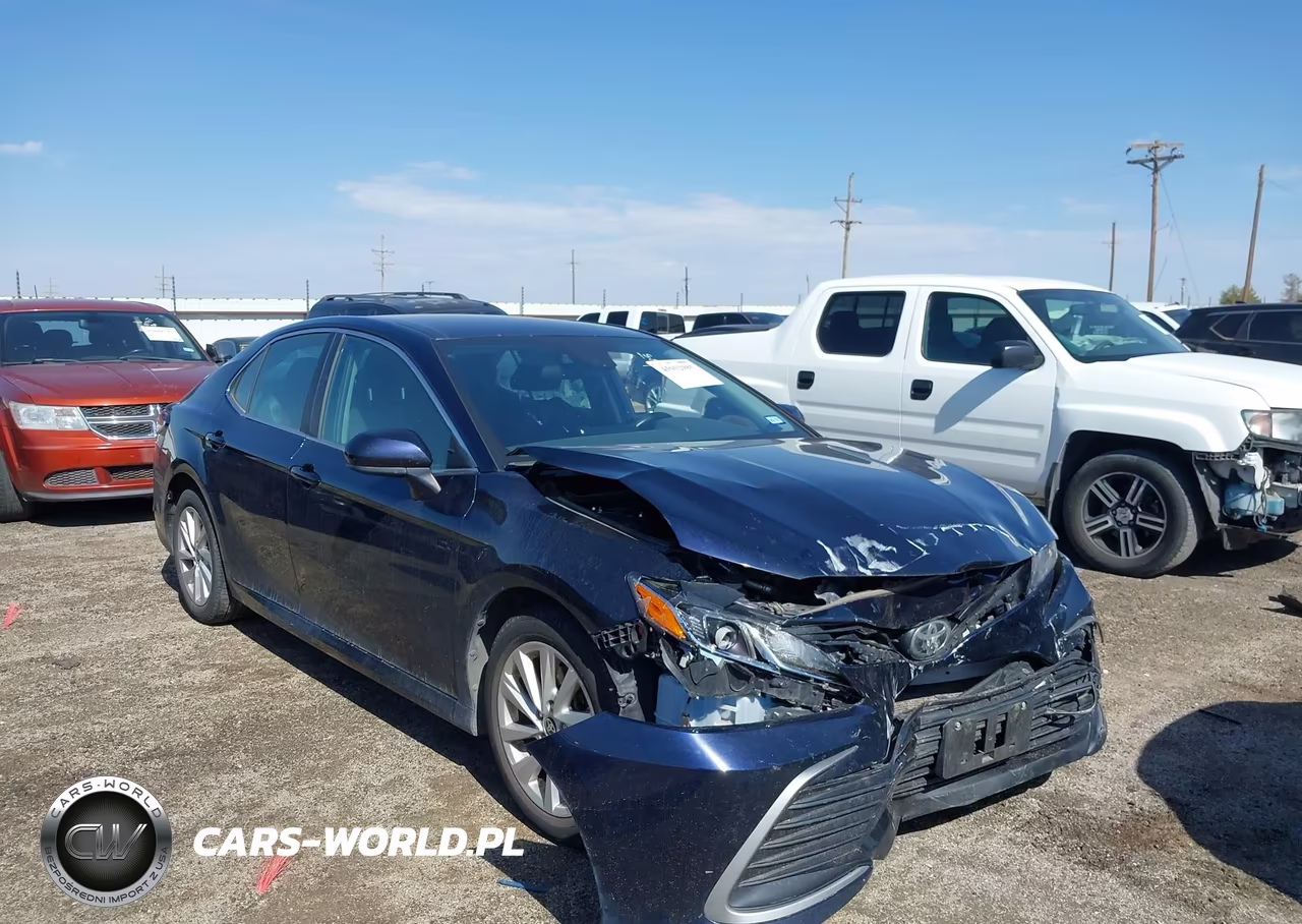 2021 Toyota Camry Le