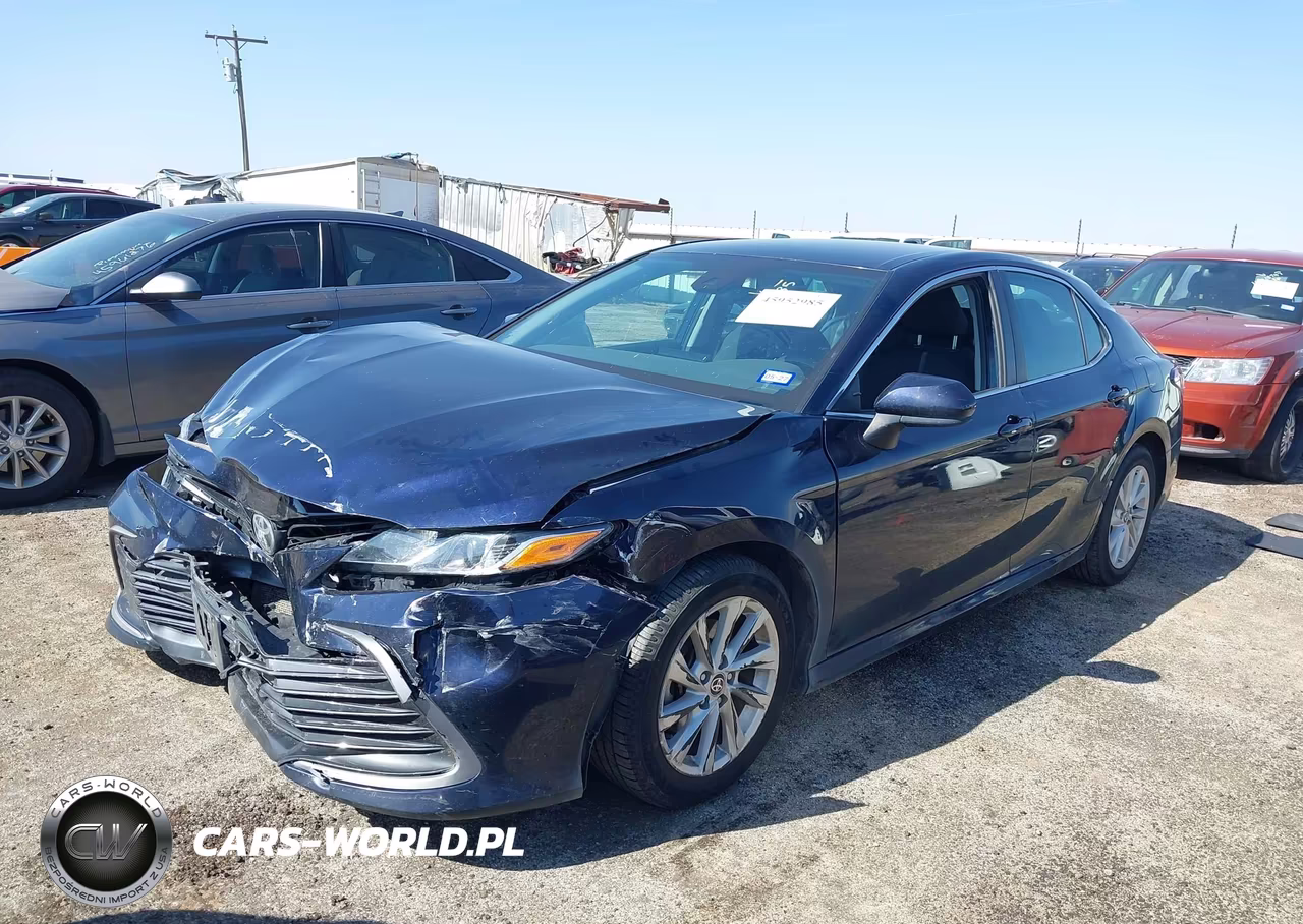 2021 Toyota Camry Le VIN:4T1C11AK1MU596732 - 2