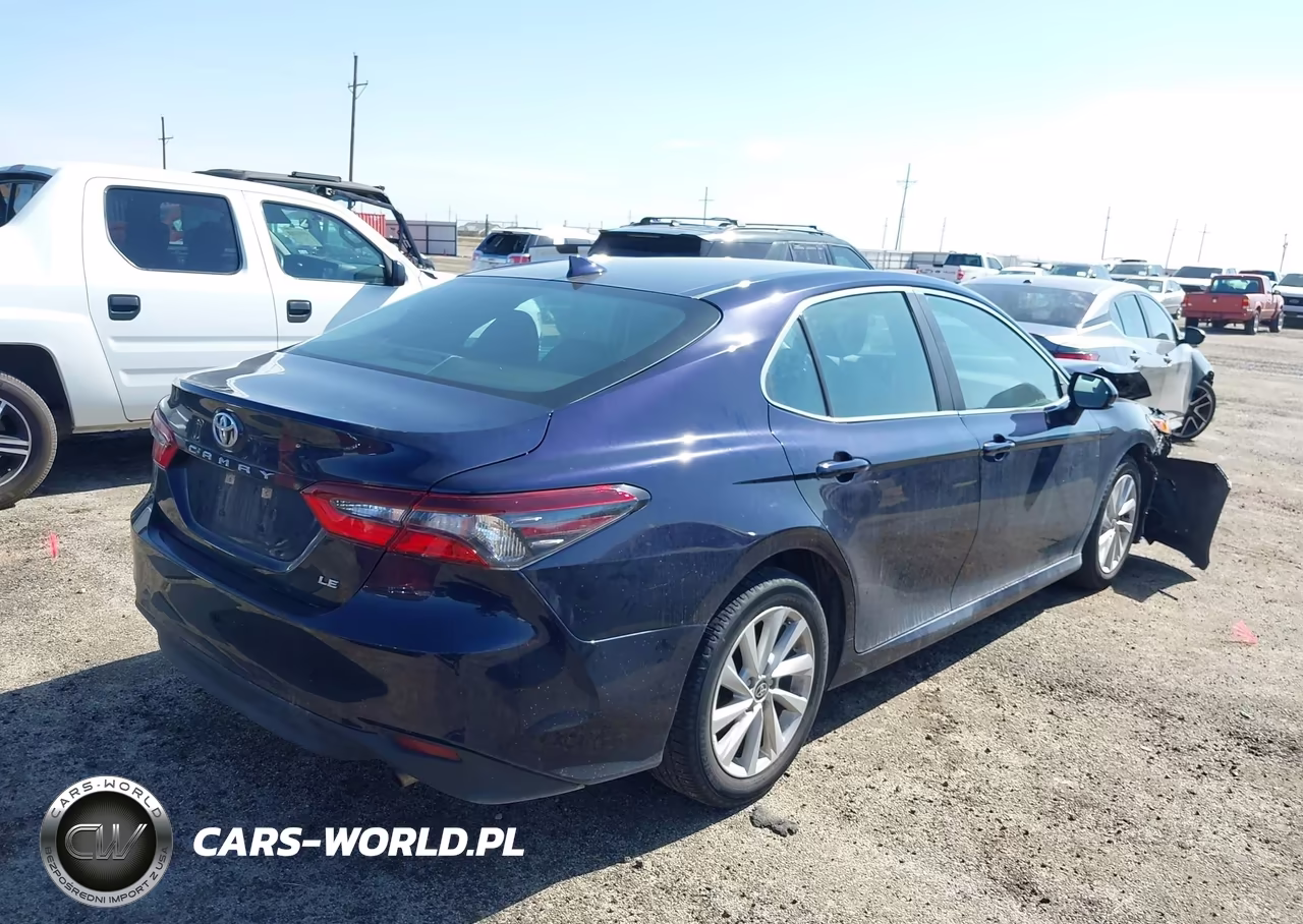 2021 Toyota Camry Le VIN:4T1C11AK1MU596732 - 4