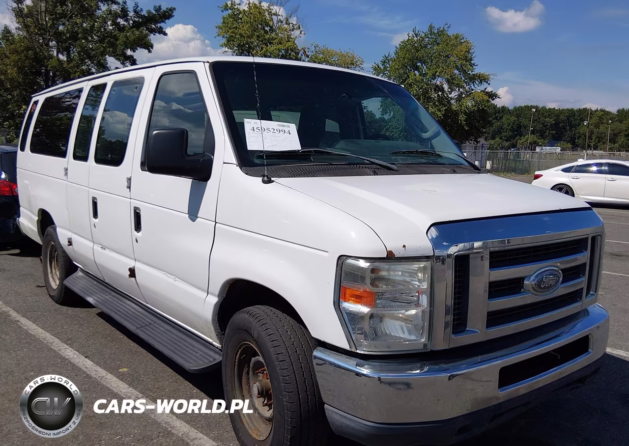 2013 Ford E-350 Super Duty Xlt