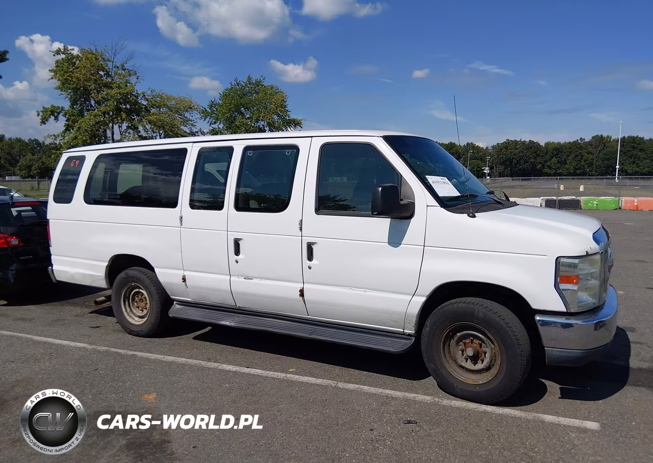 2013 Ford E-350 Super Duty Xlt VIN:1FBSS3BL6DDA90897 - 13