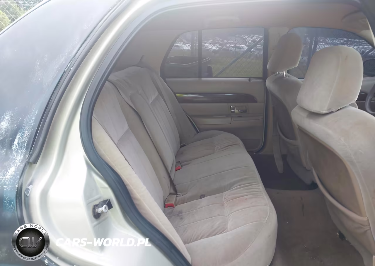 2005 Mercury Grand Marquis Gs VIN:2MEFM74W55X606651 - 8