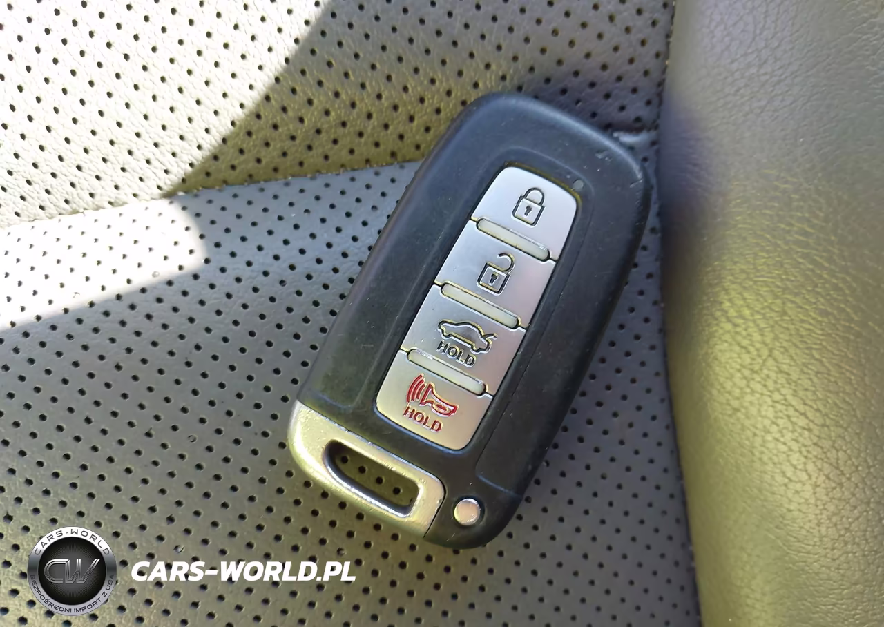 2015 Hyundai Sonata Hybrid Limited VIN:KMHEC4A40FA127528 - 11