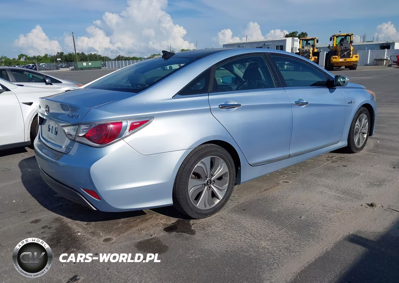 2015 Hyundai Sonata Hybrid Limited VIN:KMHEC4A40FA127528 - 4