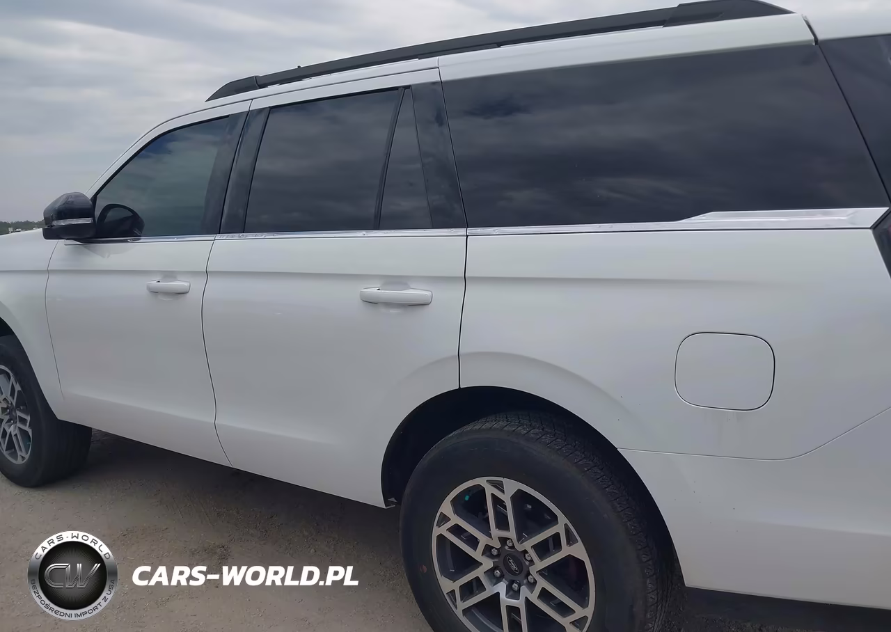 2025 Ford Expedition Active VIN:1FMJU1H87SEA24774 - 14