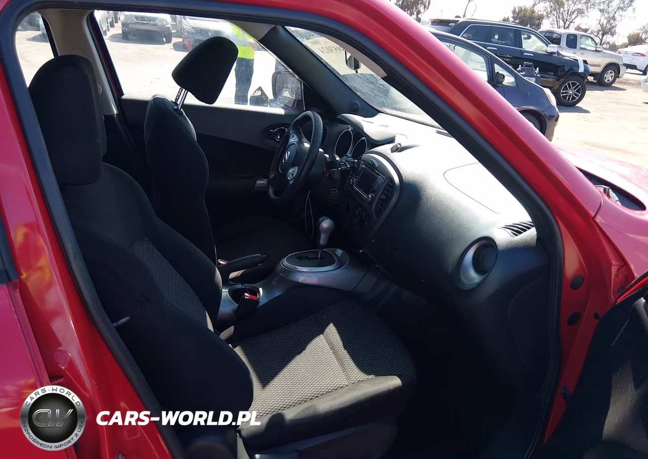 2015 Nissan Juke S VIN:JN8AF5MR8FT503148 - 5