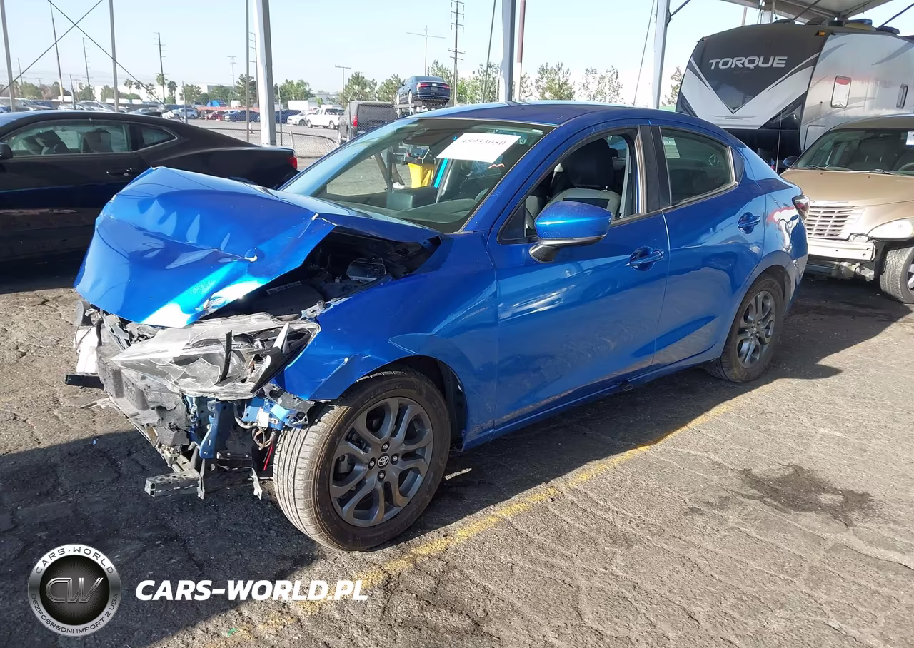 2019 Toyota Yaris Le VIN:3MYDLBYV6KY524980 - 2