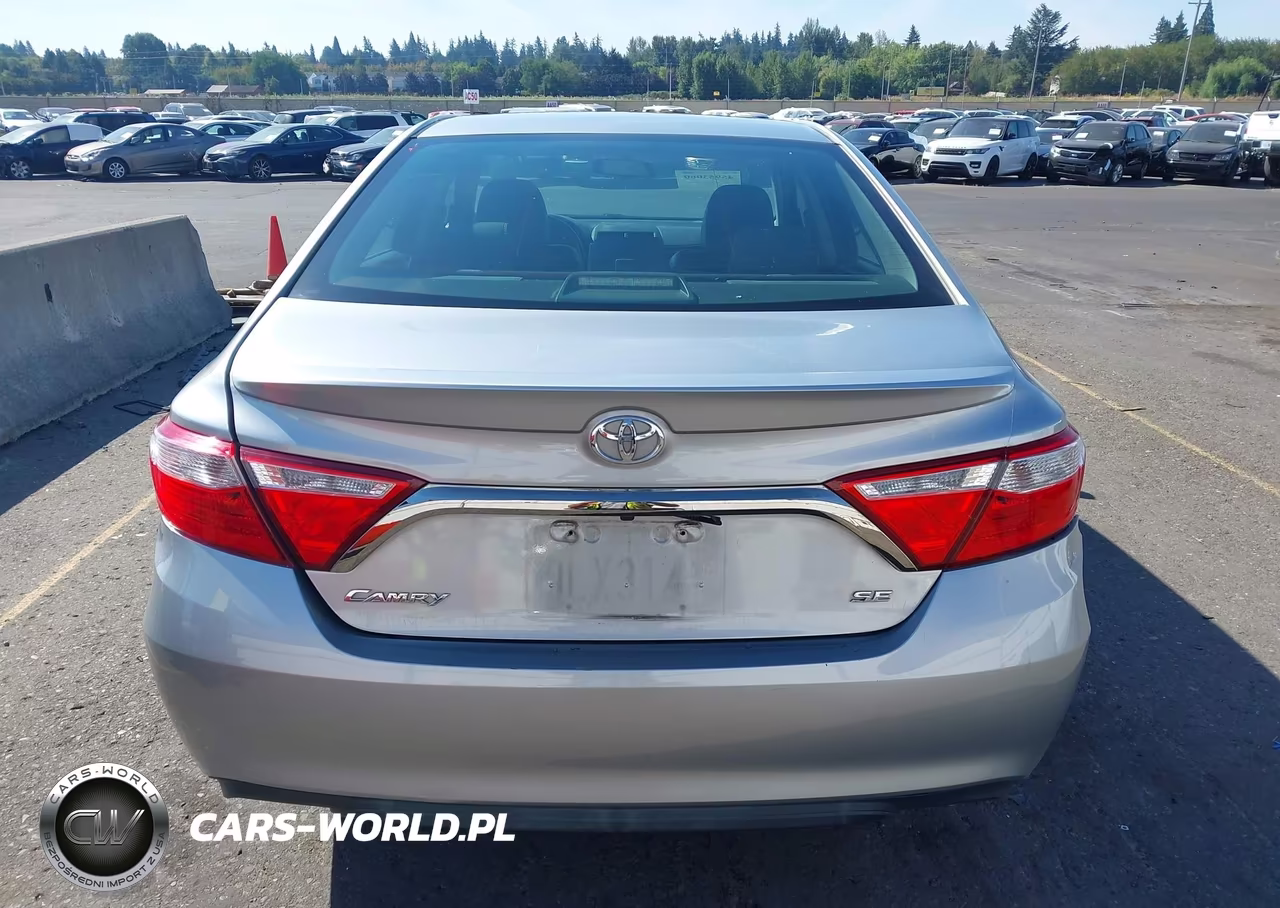 2017 Toyota Camry Se VIN:4T1BF1FK5HU421105 - 16