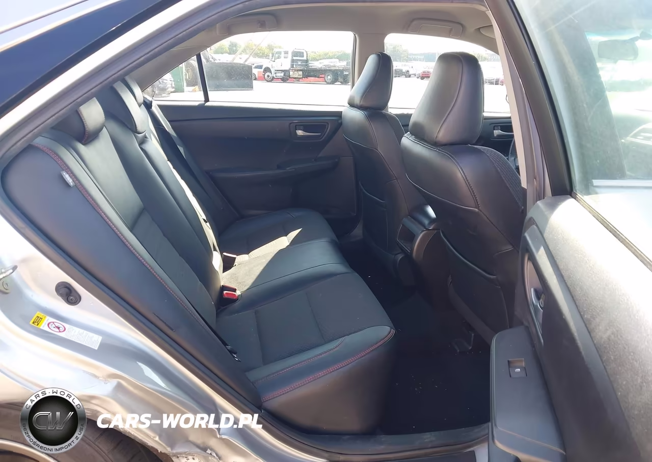 2017 Toyota Camry Se VIN:4T1BF1FK5HU421105 - 8
