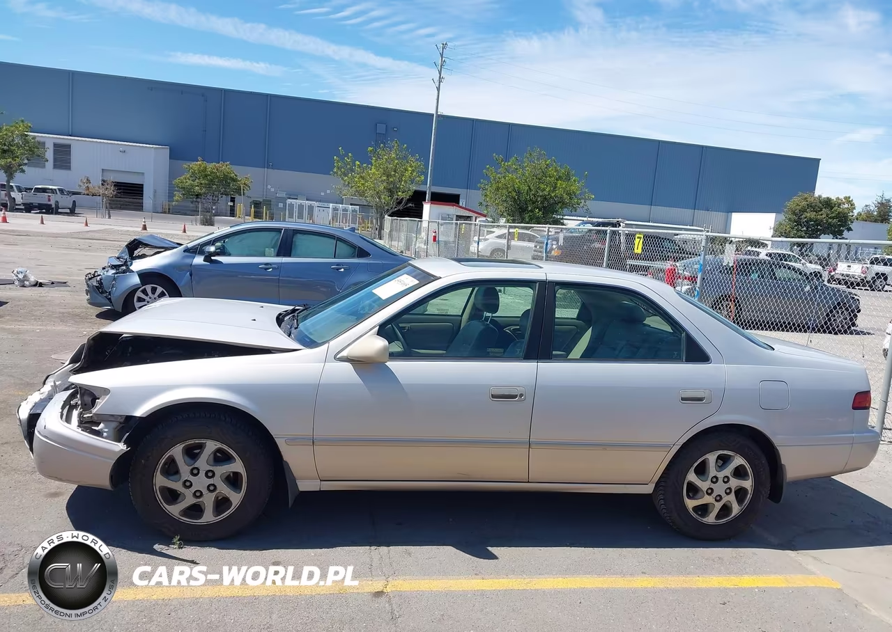 1997 Toyota Camry Xle V6 VIN:4T1BF22K6VU026504 - 14