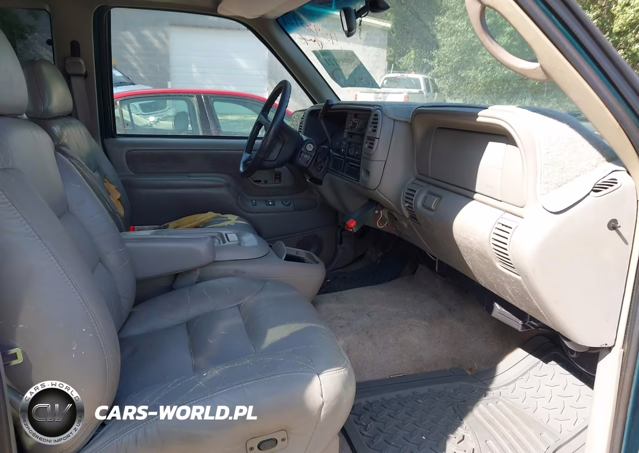 1997 Chevrolet C1500 Fleetside VIN:2GCEC19R6V1216452 - 5