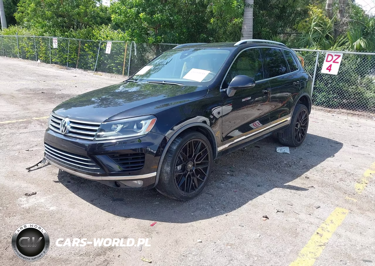 2016 Volkswagen Touareg Sport W-Technology VIN:WVGEF9BP6GD010310 - 2