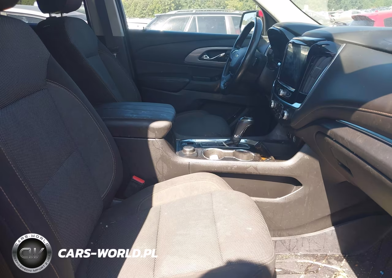 2018 Chevrolet Traverse Lt Cloth VIN:1GNERGKW1JJ140664 - 5