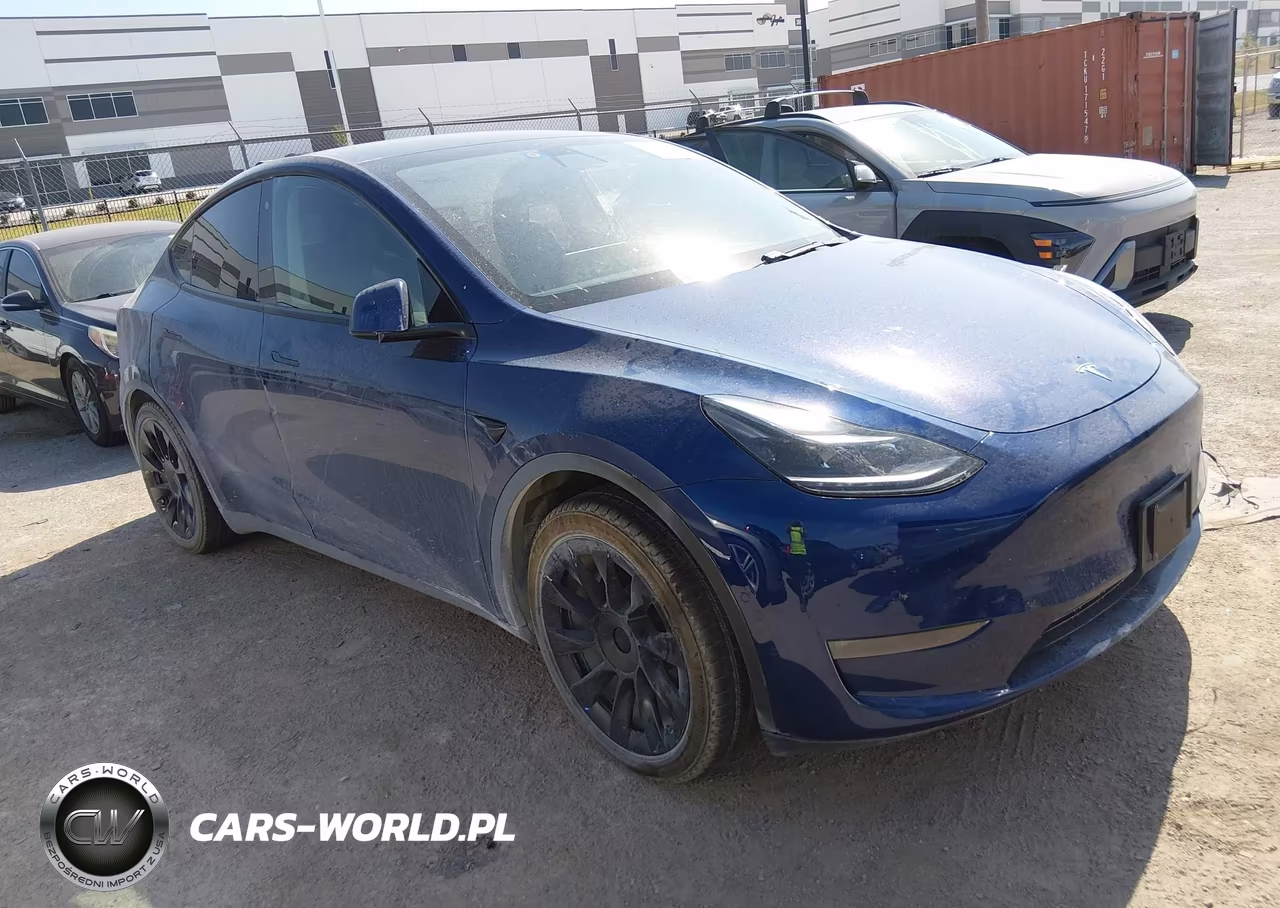 2021 Tesla Model Y Long Range Dual Motor All-Wheel Drive