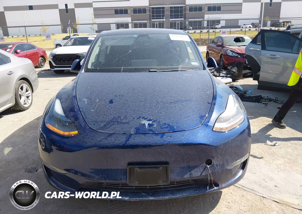 2021 Tesla Model Y Long Range Dual Motor All-Wheel Drive VIN:5YJYGDEE1MF061794 - 11