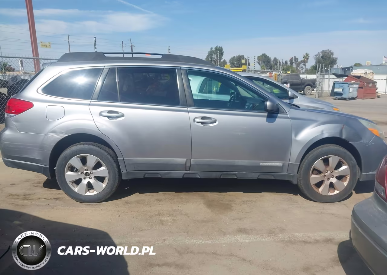 2011 Subaru Outback 2.5I Premium VIN:4S4BRBFC4B3344536 - 6