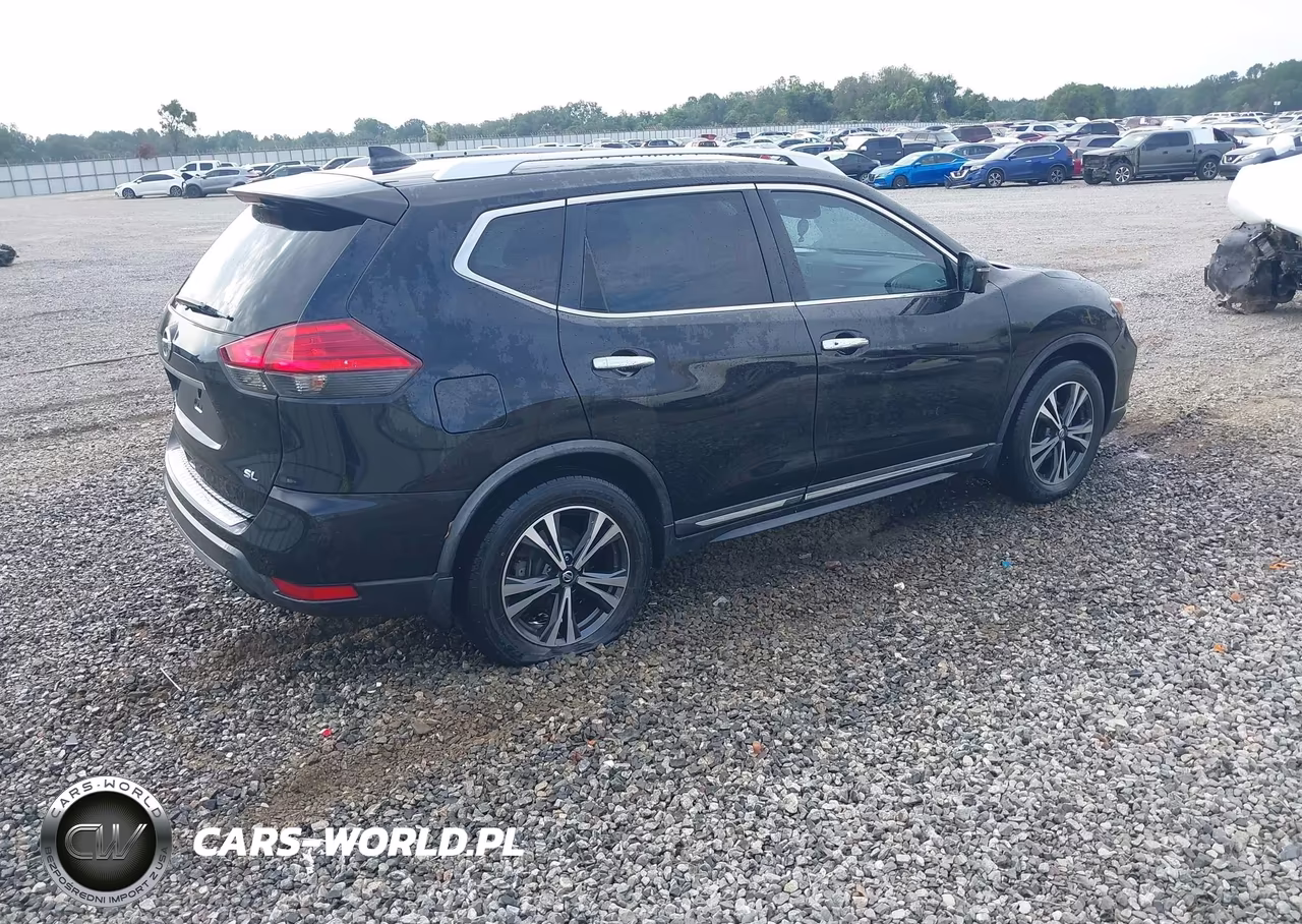 2017 Nissan Rogue Sl VIN:JN8AT2MT5HW138383 - 4