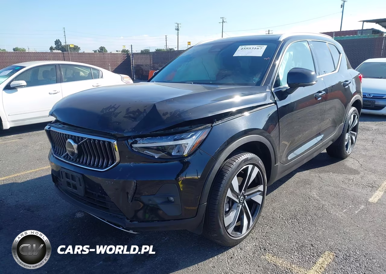 2023 Volvo Xc40 B5 Plus Bright Theme VIN:YV4L12UN0P2938975 - 2