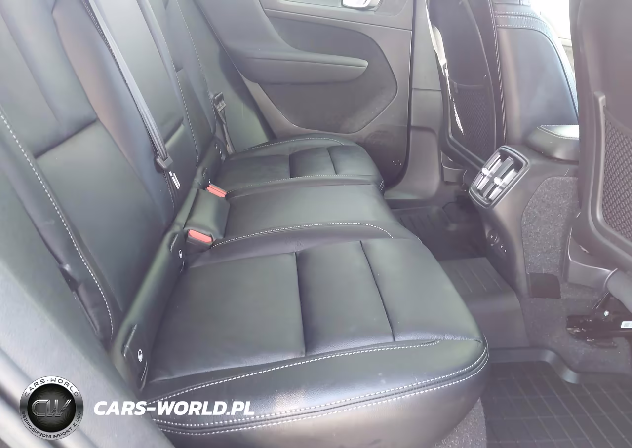 2023 Volvo Xc40 B5 Plus Bright Theme VIN:YV4L12UN0P2938975 - 8