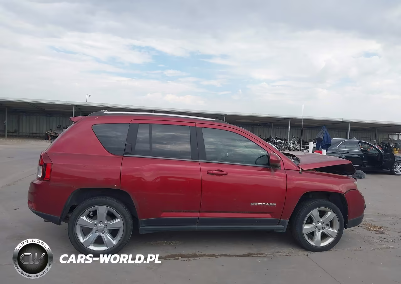 2014 Jeep Compass Latitude VIN:1C4NJCEB1ED660272 - 13