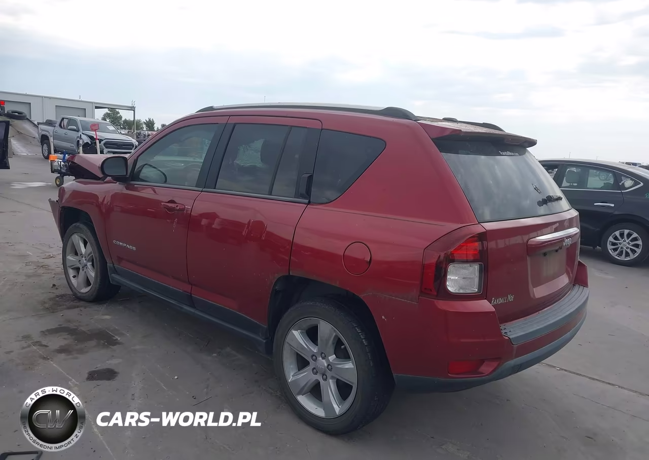 2014 Jeep Compass Latitude VIN:1C4NJCEB1ED660272 - 3