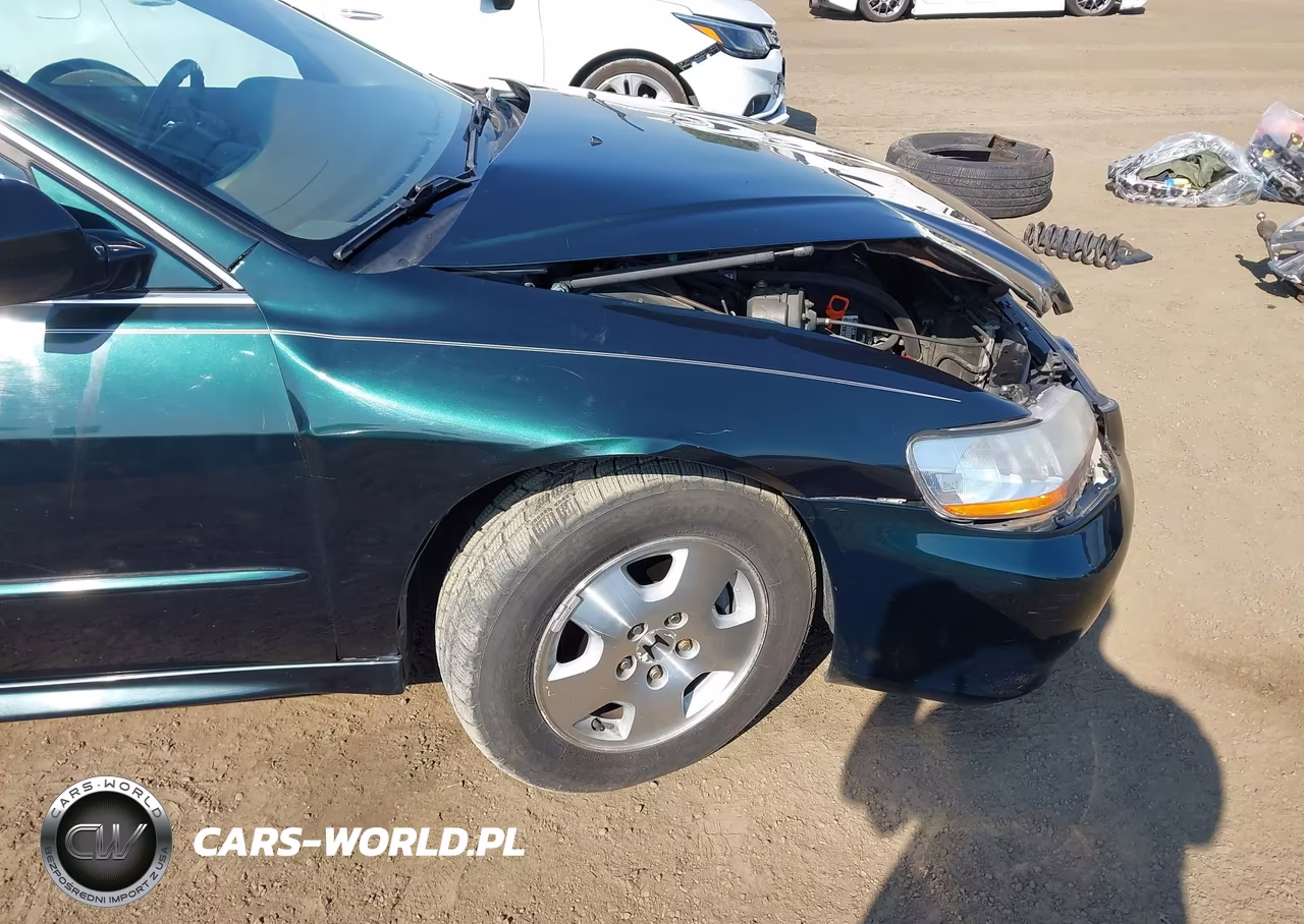 2001 Honda Accord 3.0 Ex VIN:1HGCG16571A008224 - 20