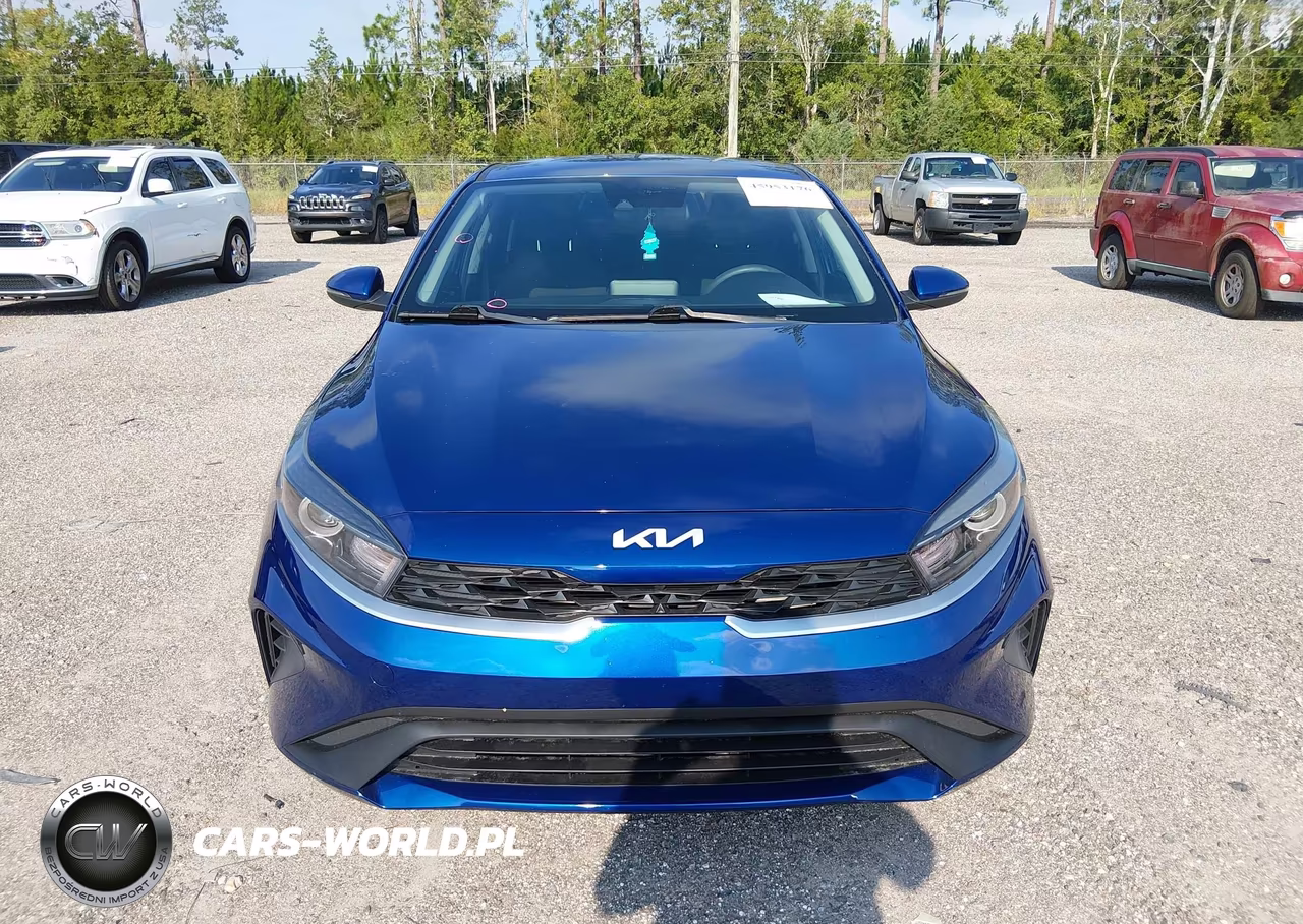 2022 Kia Forte Lxs VIN:3KPF24AD7NE433696 - 12