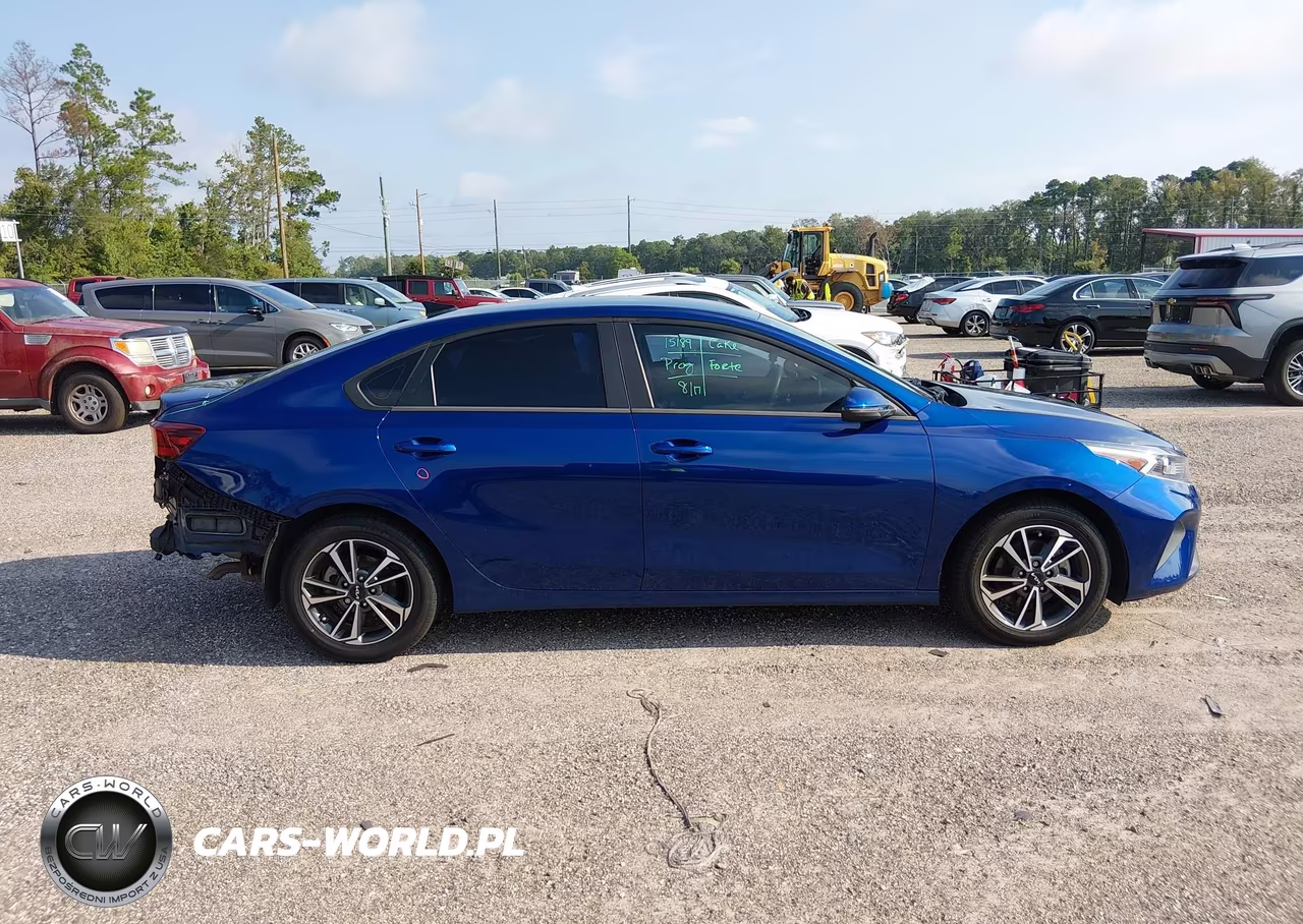 2022 Kia Forte Lxs VIN:3KPF24AD7NE433696 - 13