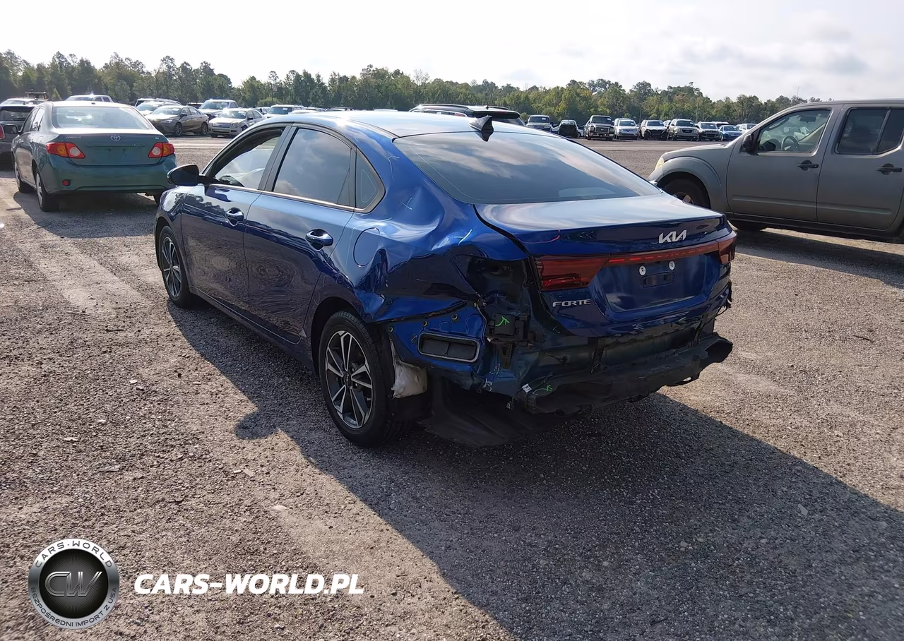 2022 Kia Forte Lxs VIN:3KPF24AD7NE433696 - 3