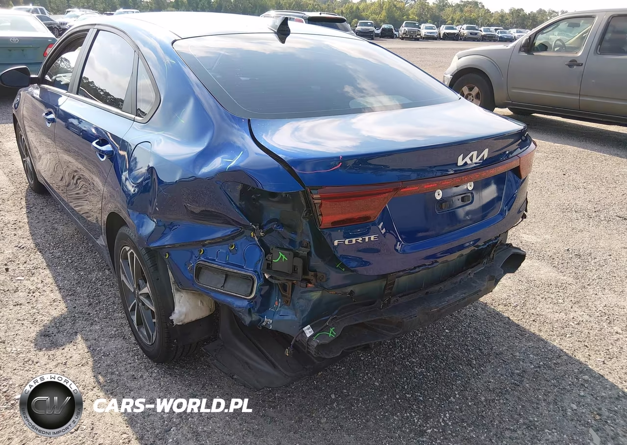 2022 Kia Forte Lxs VIN:3KPF24AD7NE433696 - 6