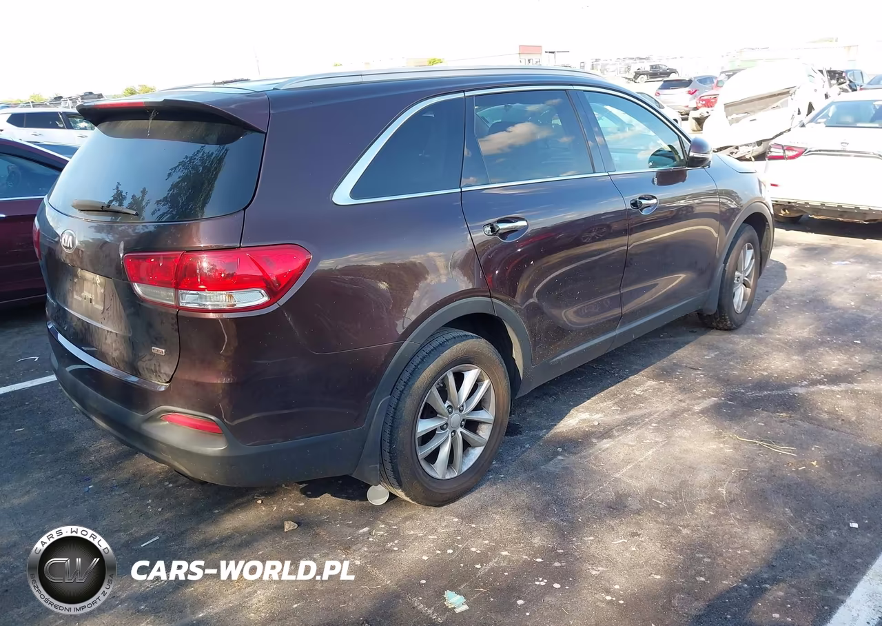 2016 Kia Sorento 2.4L Lx VIN:5XYPG4A31GG043101 - 4