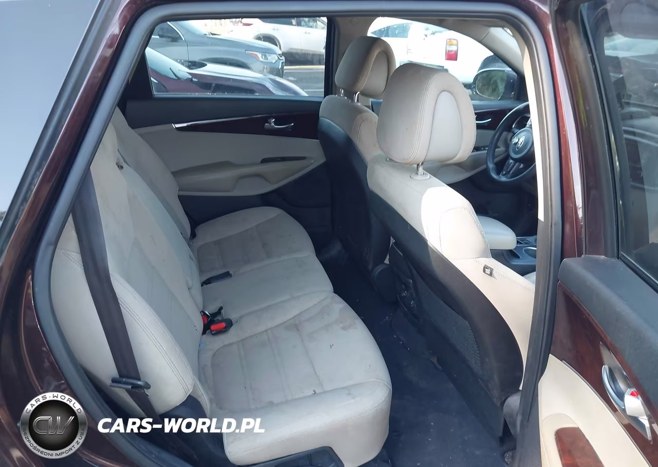 2016 Kia Sorento 2.4L Lx VIN:5XYPG4A31GG043101 - 8