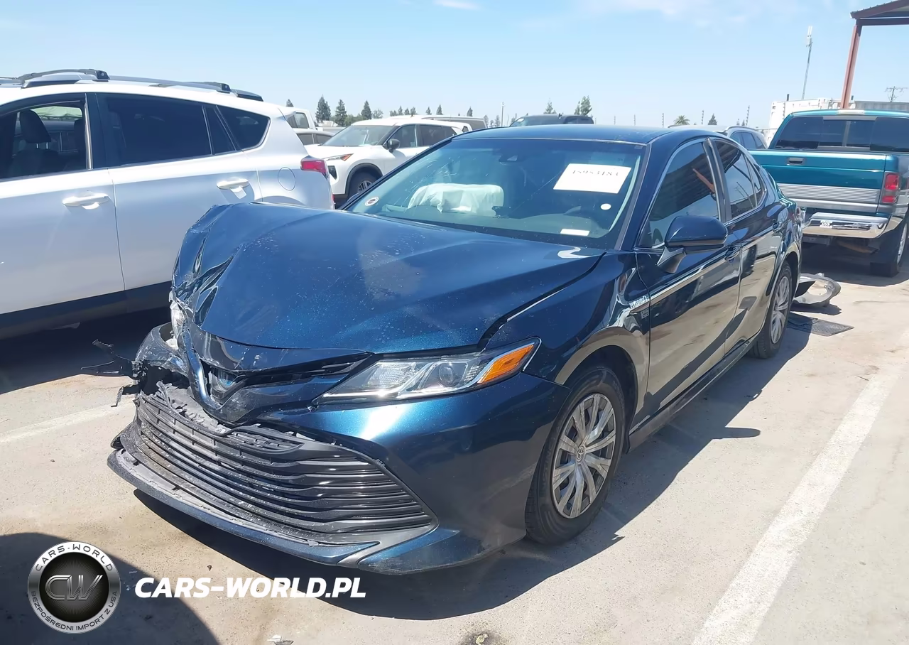 2018 Toyota Camry Hybrid Le VIN:4T1B31HKXJU507795 - 2