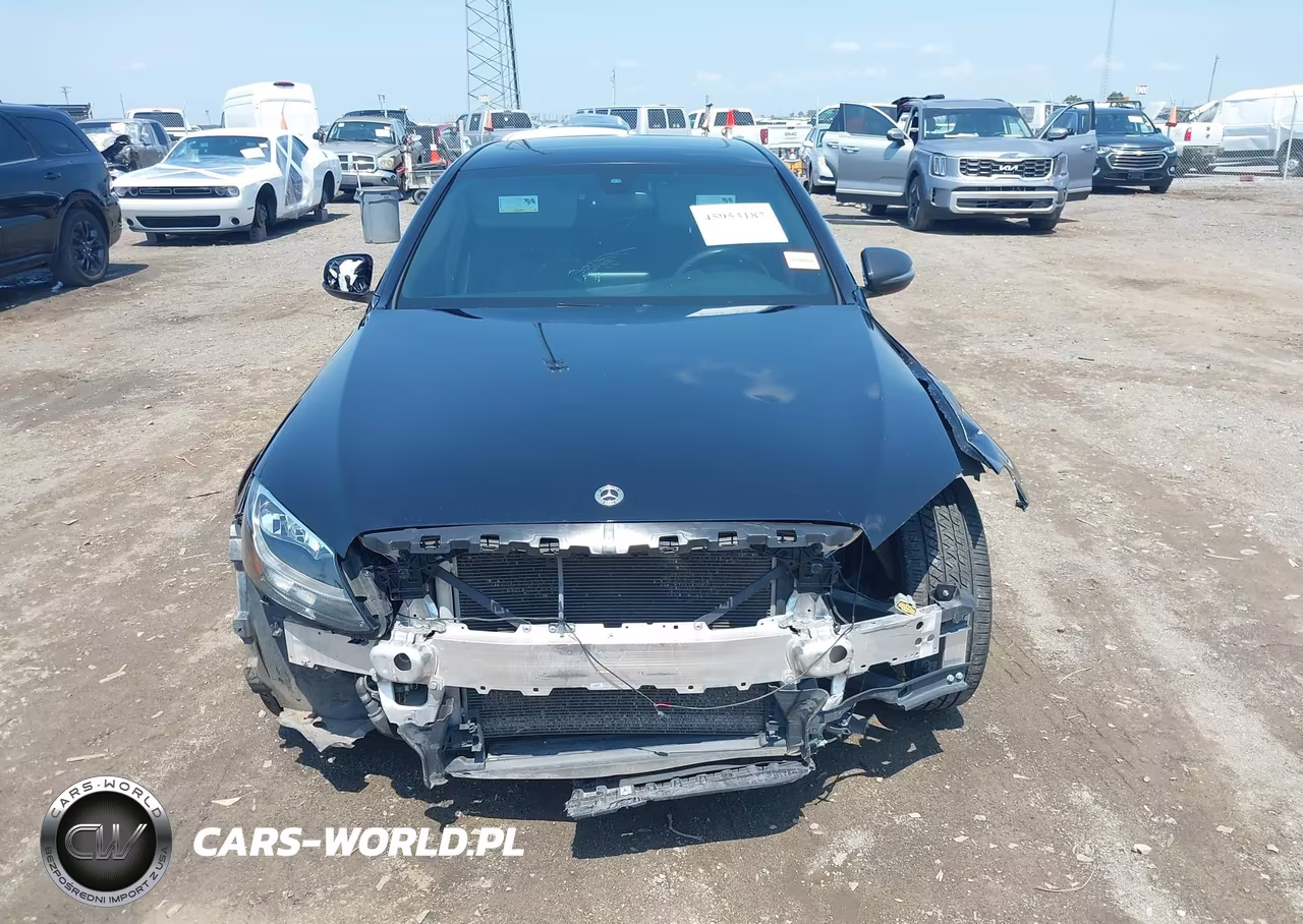 2018 Mercedes-Benz C 300 VIN:55SWF4JB7JU246741 - 13