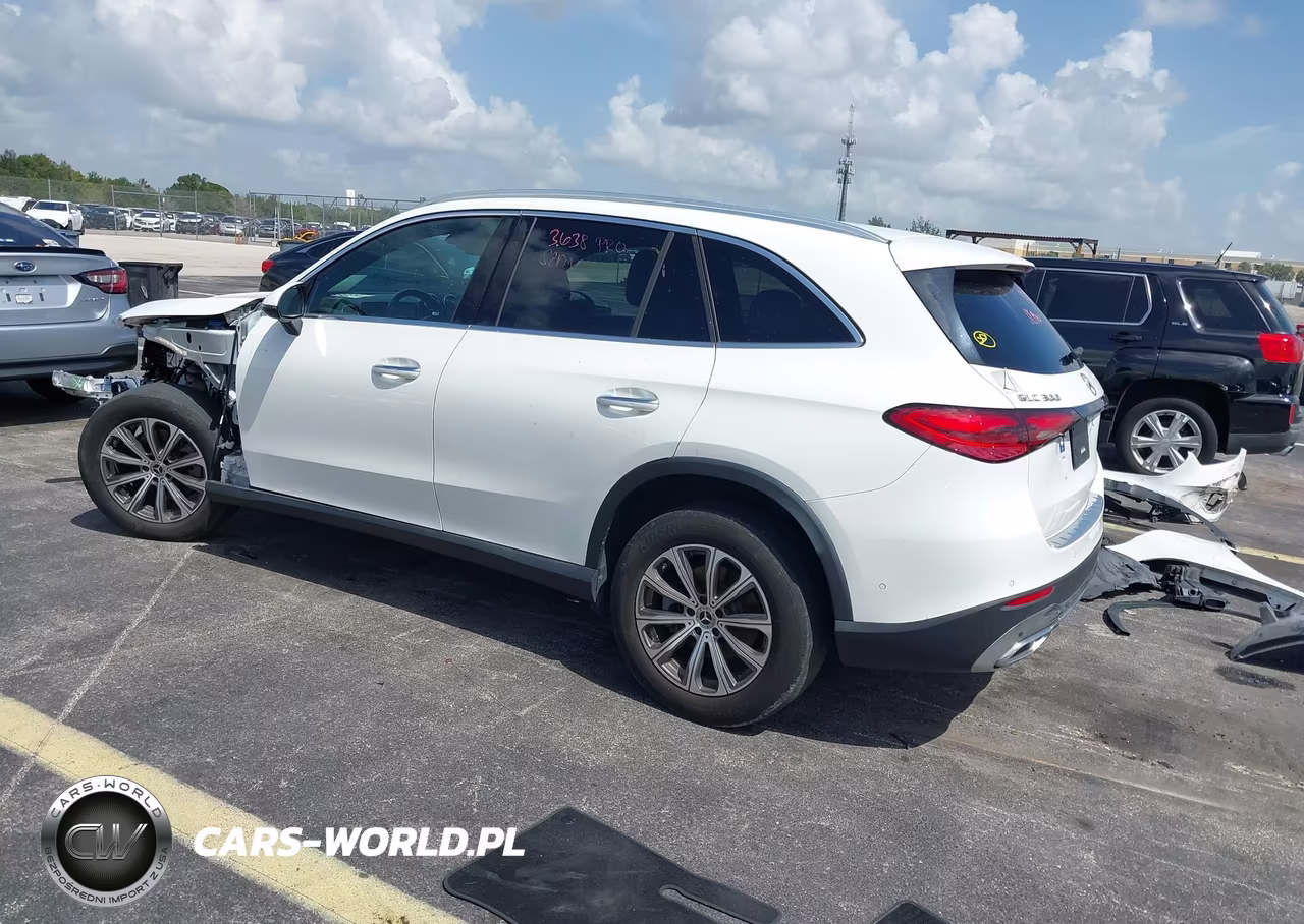 2023 Mercedes-Benz Glc 300 Suv VIN:W1NKM4GB8PF030956 - 3