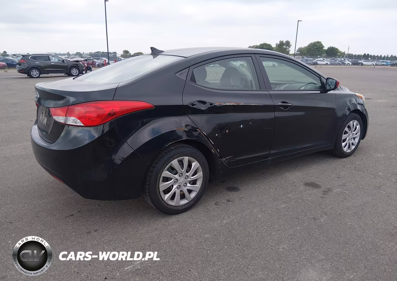 2011 Hyundai Elantra Gls VIN:5NPDH4AE1BH013129 - 4