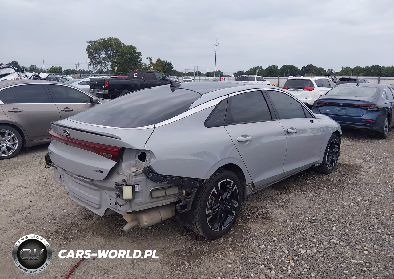 2021 Kia K5 Gt-Line VIN:5XXG64J28MG050945 - 4