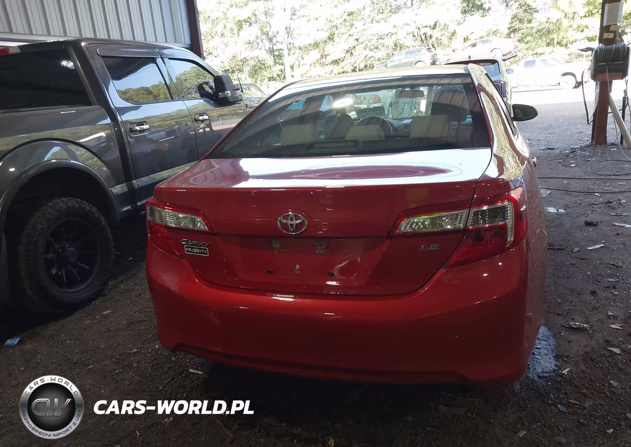 2013 Toyota Camry Le VIN:4T4BF1FKXDR286476 - 17