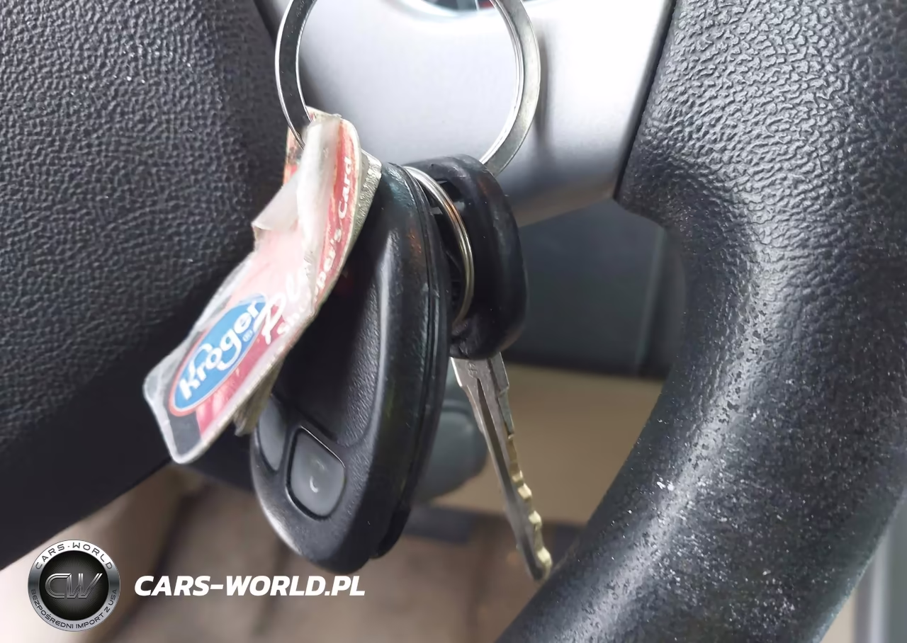 2008 Chevrolet Equinox Ls VIN:2CNDL23F286283634 - 11