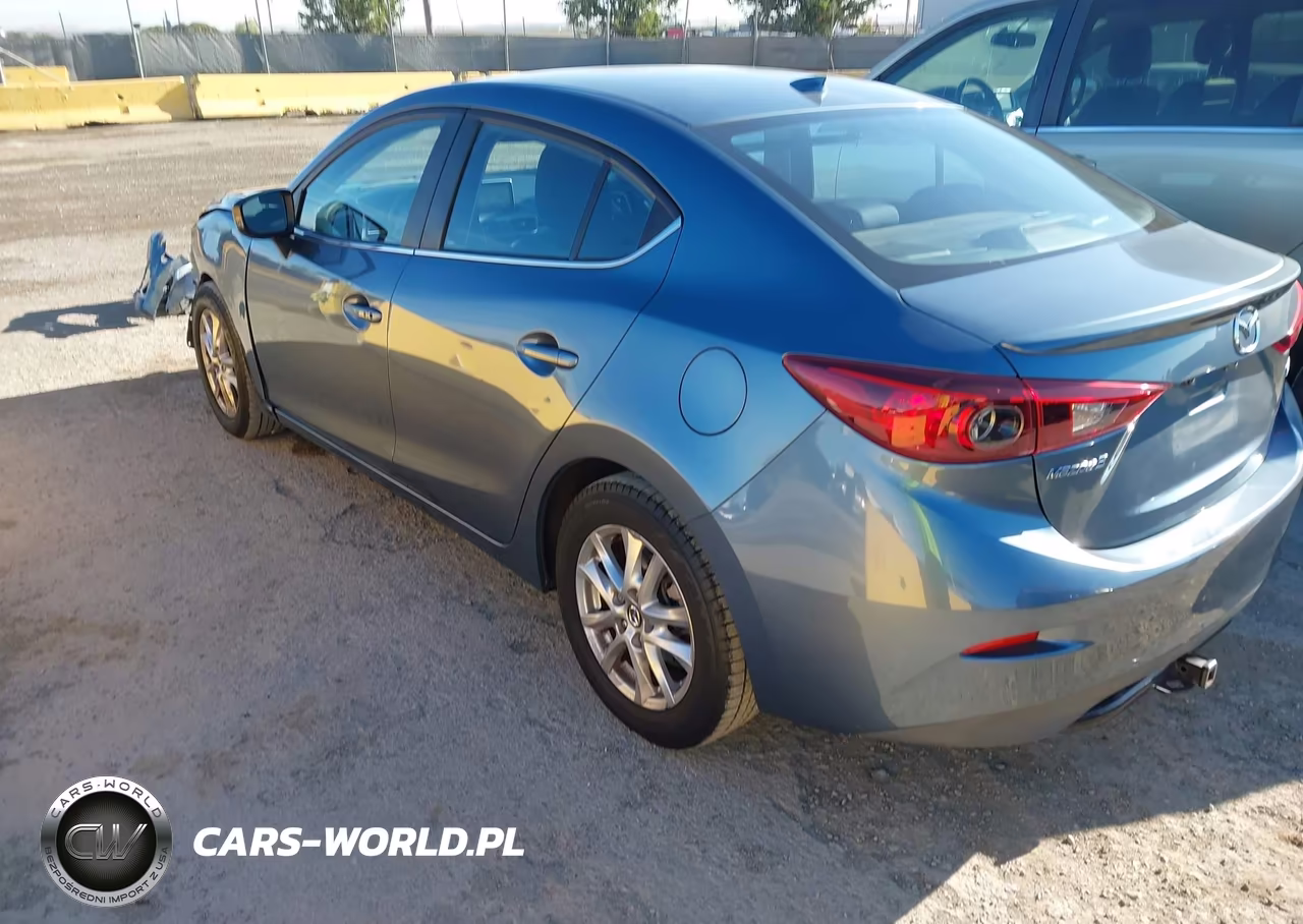2014 Mazda Mazda3 I Touring VIN:JM1BM1V7XE1111729 - 3