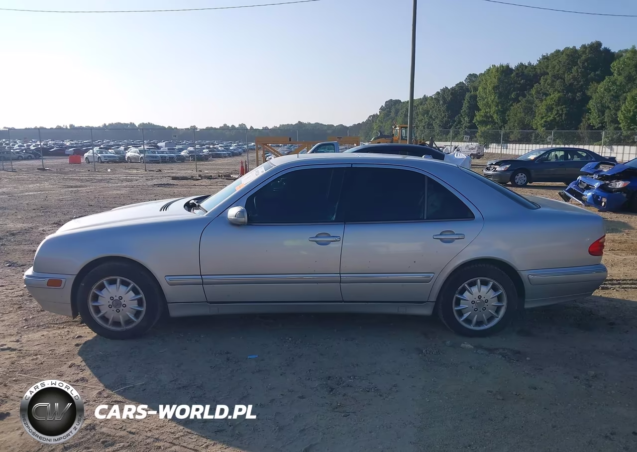 2000 Mercedes-Benz E 320 VIN:WDBJF65J3YB162954 - 14