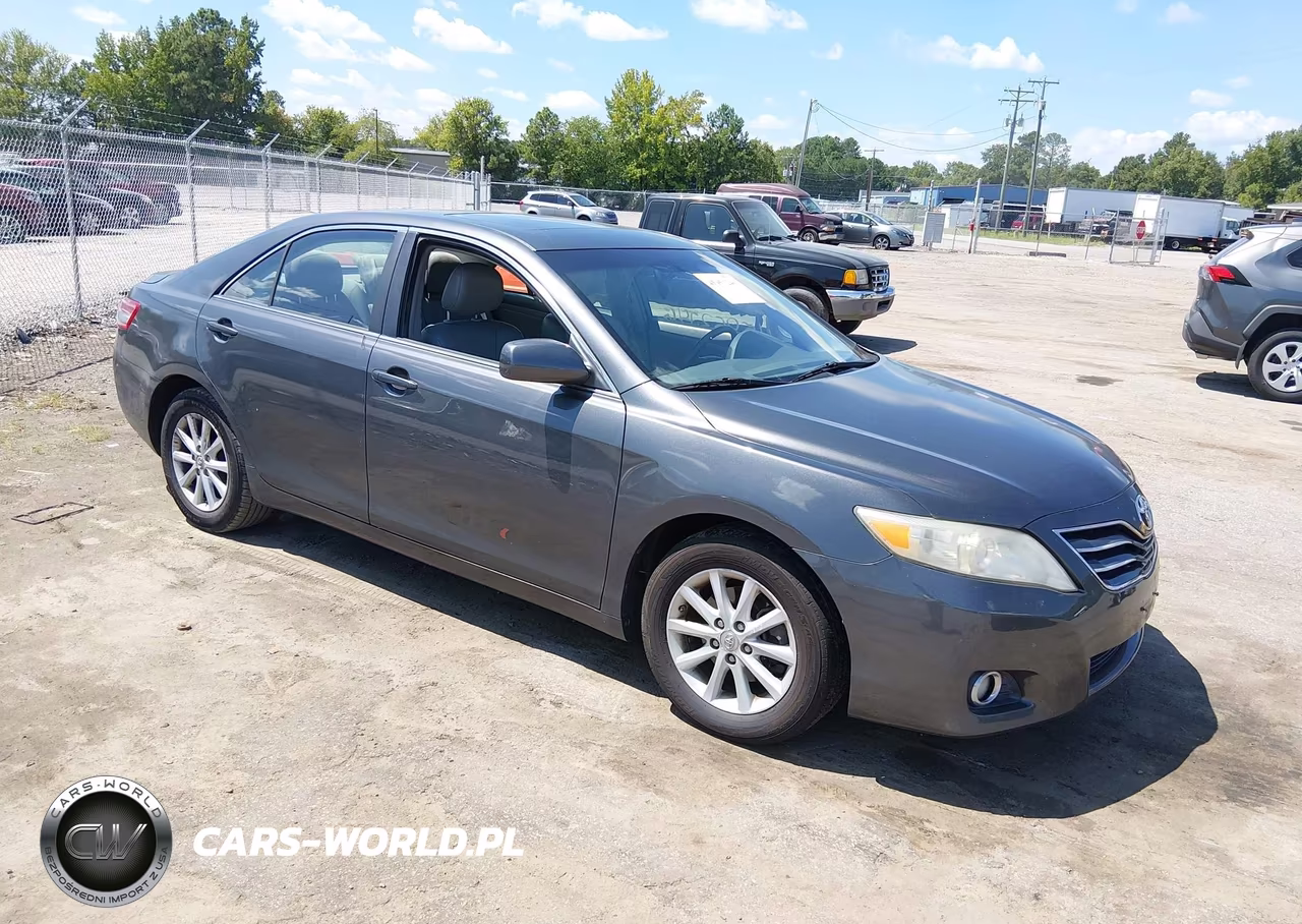 2011 Toyota Camry Xle – zdjęcie 1 z 16