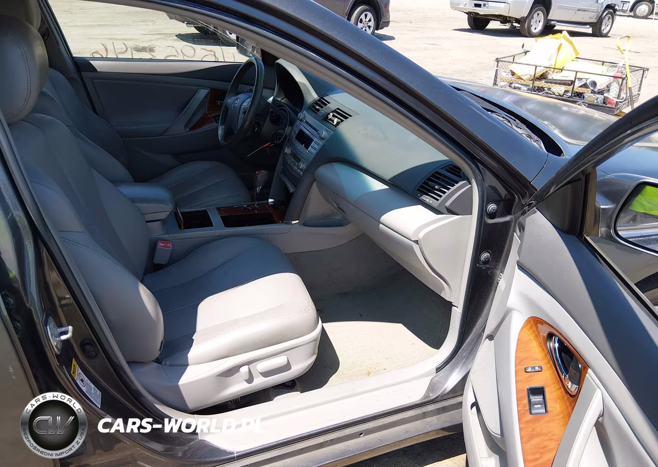 2011 Toyota Camry Xle VIN:4T4BF3EKXBR192723 - 5