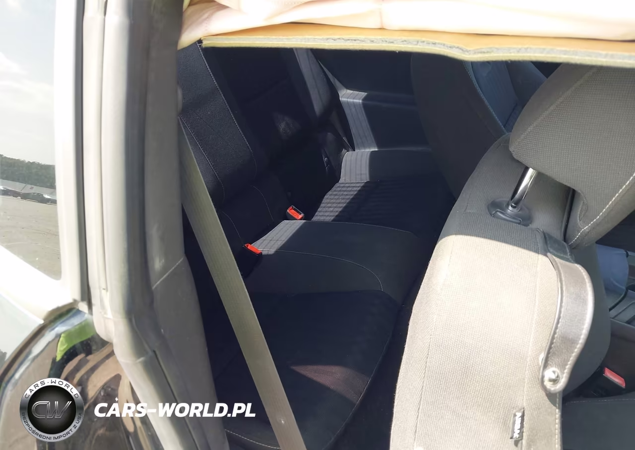 2014 Chevrolet Camaro 2Ls VIN:2G1FA1E39E9203118 - 8
