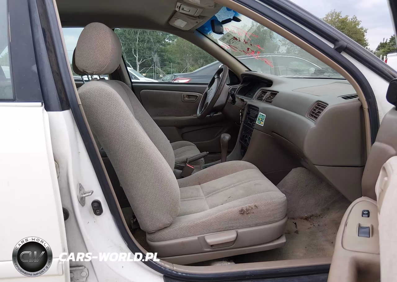 2001 Toyota Camry Le VIN:4T1BG22K31U809299 - 5