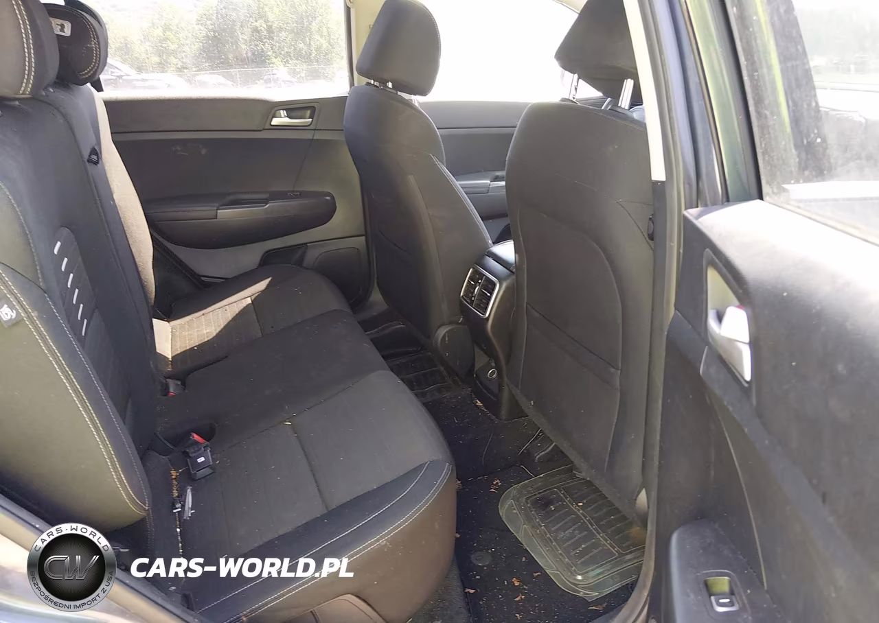 2018 Kia Sportage Lx VIN:KNDPMCAC1J7368189 - 8