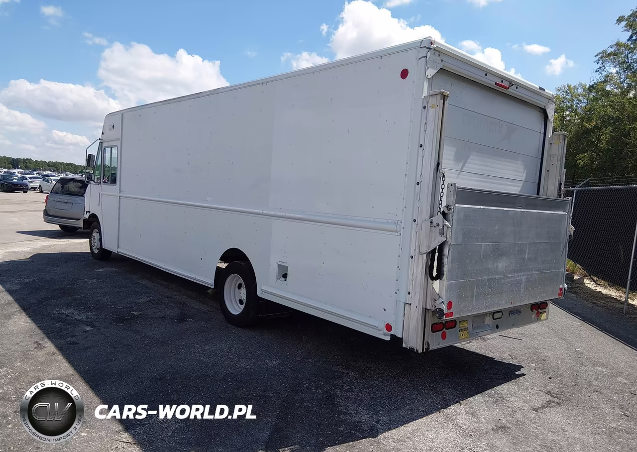 2013 Ford F-59 Commercial Stripped VIN:1F66F5KY1D0A13311 - 3