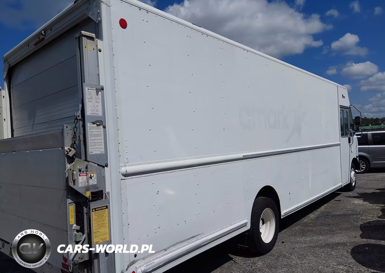 2013 Ford F-59 Commercial Stripped VIN:1F66F5KY1D0A13311 - 4