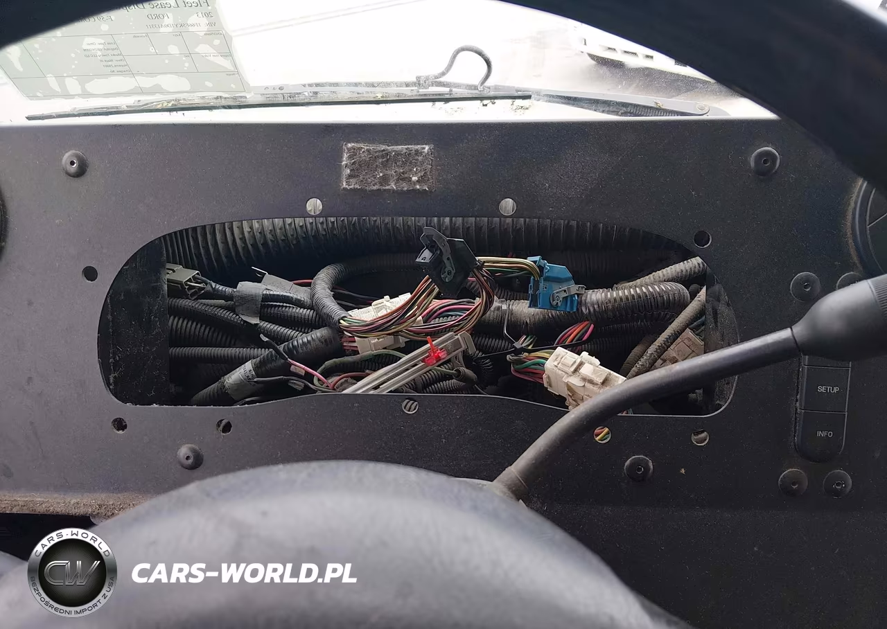 2013 Ford F-59 Commercial Stripped VIN:1F66F5KY1D0A13311 - 5